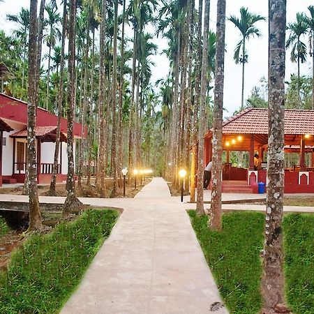 La Flora Prakruth Resort Coorg Madikeri Exterior foto