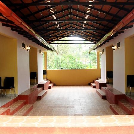 La Flora Prakruth Resort Coorg Madikeri Exterior foto