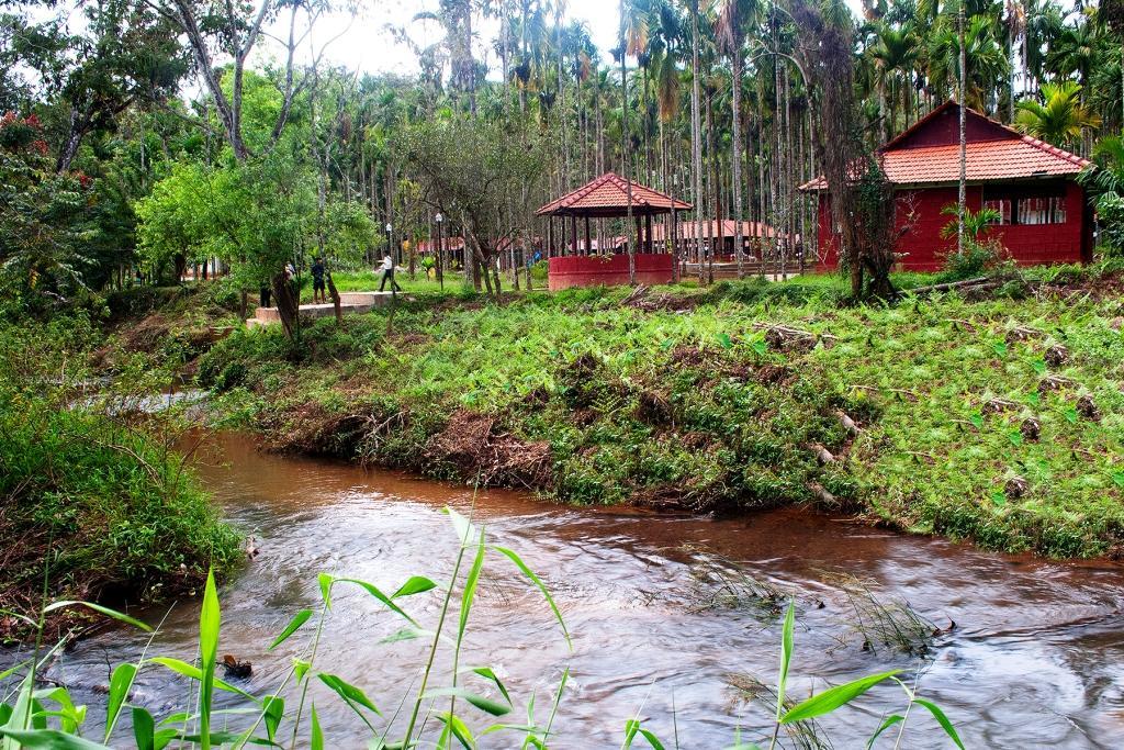 La Flora Prakruth Resort Coorg Madikeri Exterior foto